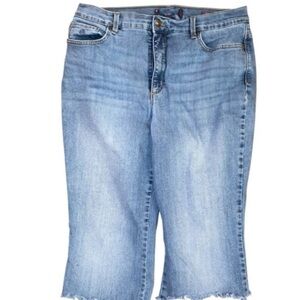GLORIA VANDERBILT Capri Denim Jeans Light Blue Frayed Hem Knee Length Size 14